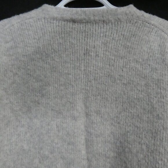 ZARA KNIT | small | Classic Light Grey Crew Neck Sweater - Picture 11 of 16